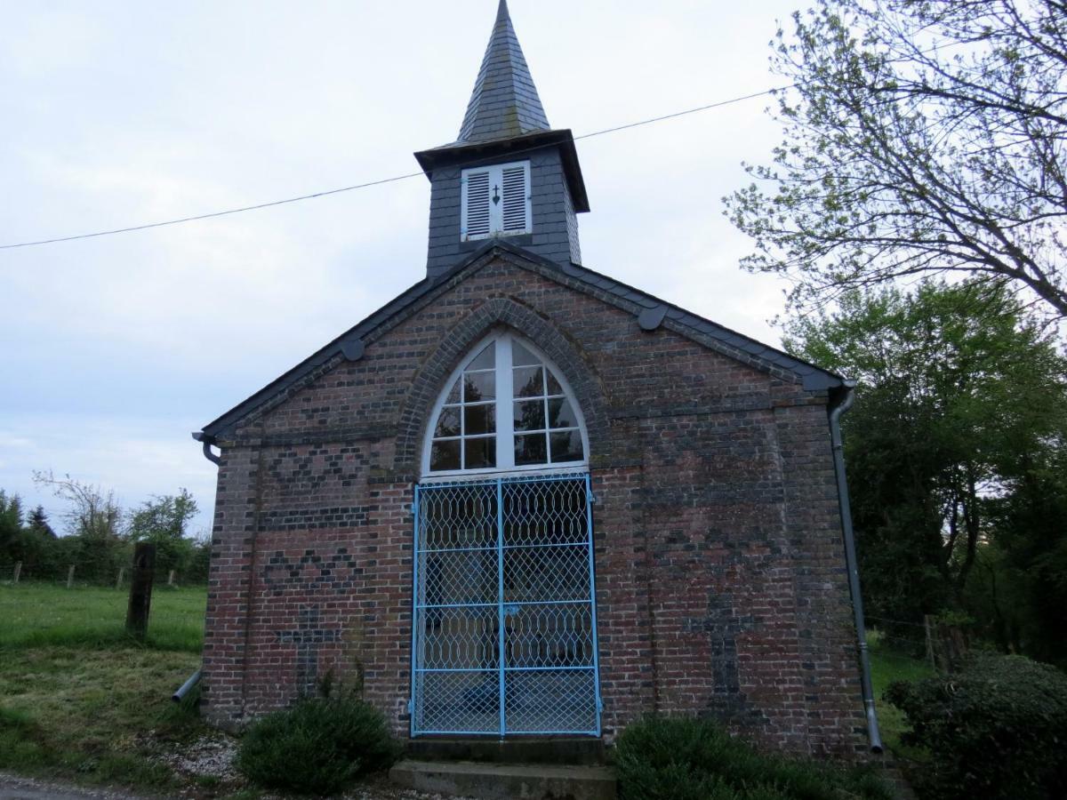 Le Chant Des Fees Notre-Dame-de-Courson Esterno foto